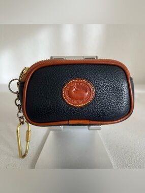 RARE Vintage Dooney & Bourke Zip Coin Purse